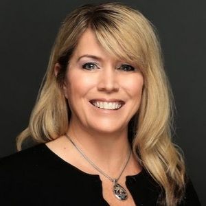 Meet your Posher, Cheryl